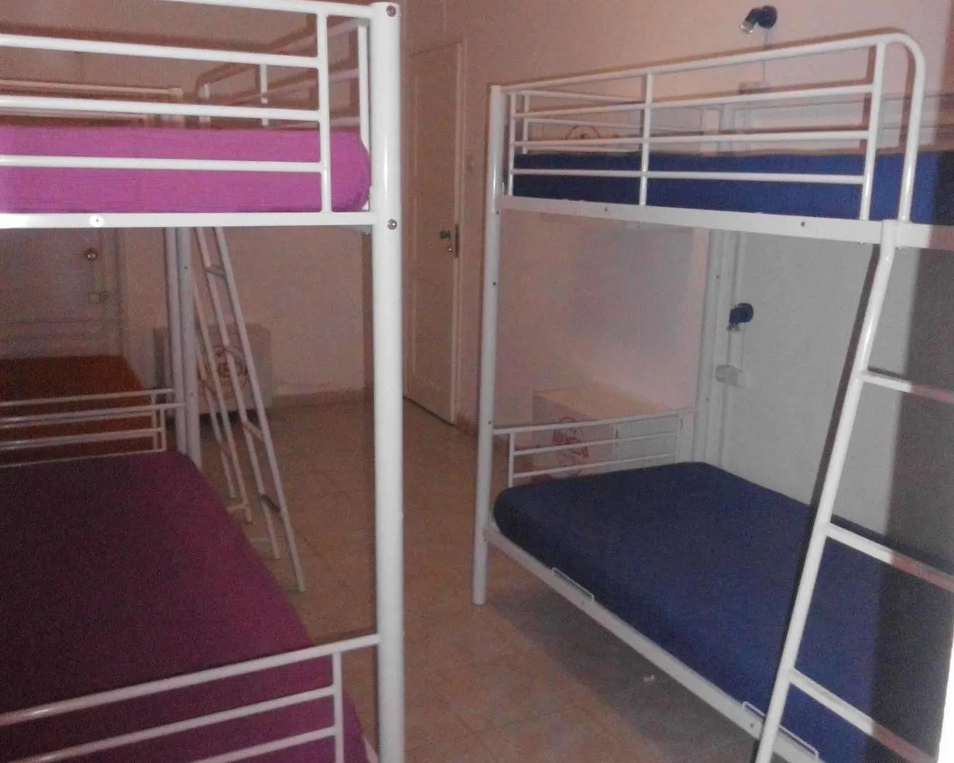 Alameda Hostel Портиман